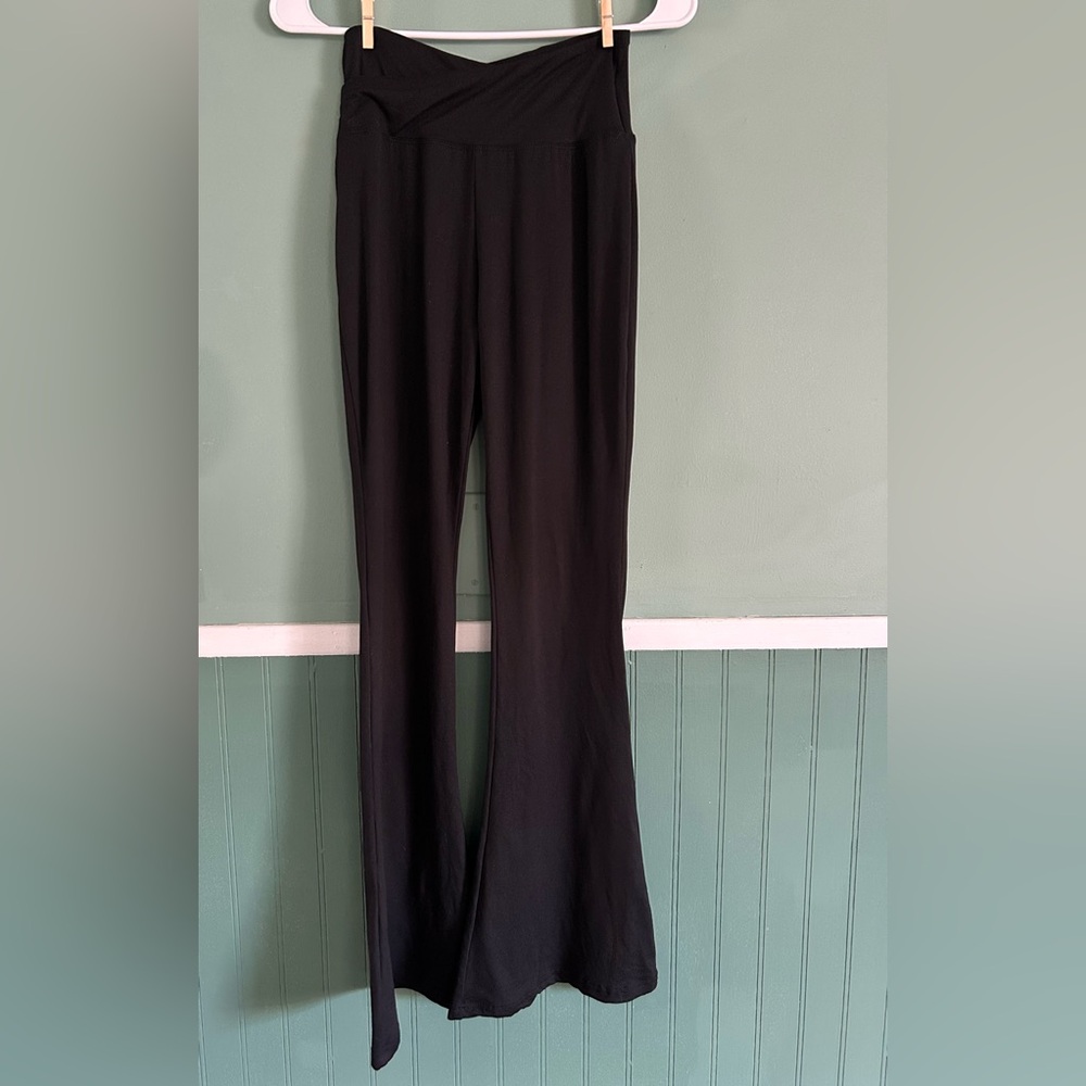 Black bel bottoms Pants
